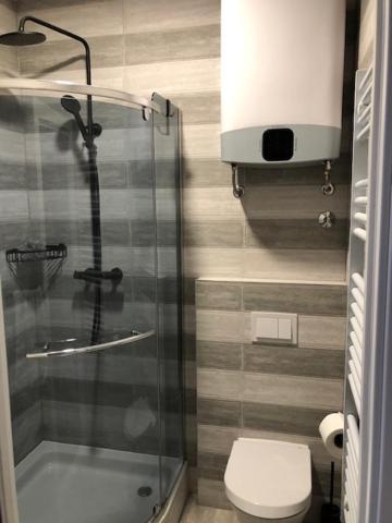 Bedroom With Bathroom Shower 스플리트 외부 사진